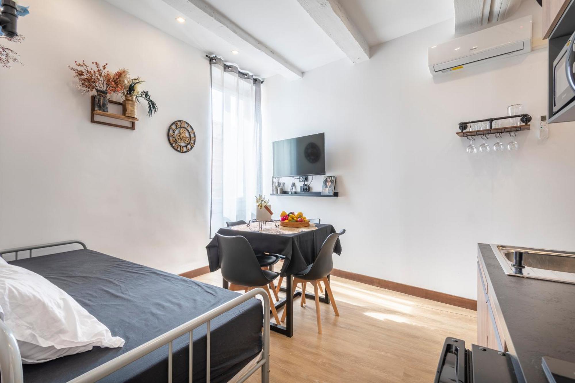 Adira Marseille Panier 2 Etoiles Lägenhet Exteriör bild