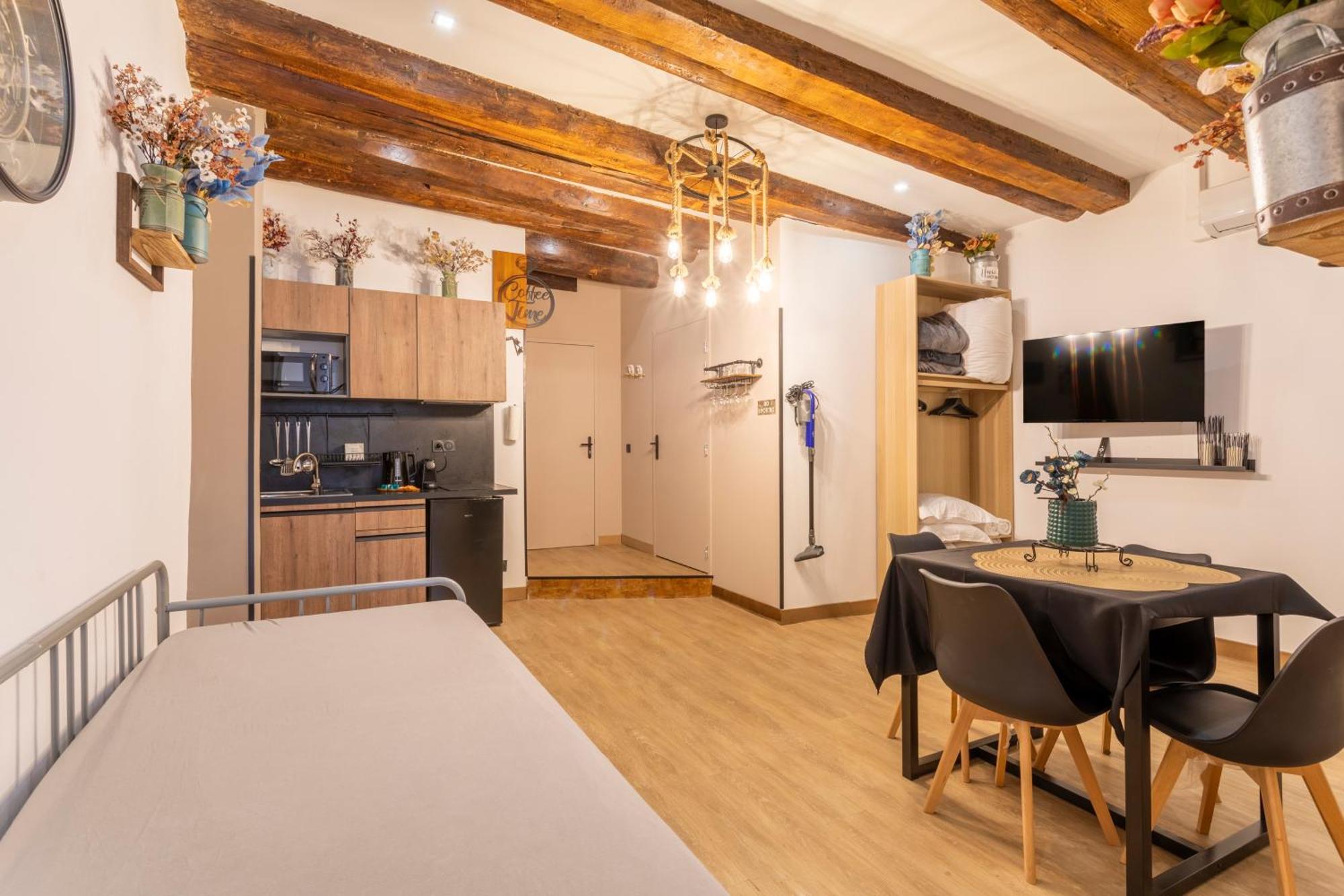 Adira Marseille Panier 2 Etoiles Lägenhet Exteriör bild